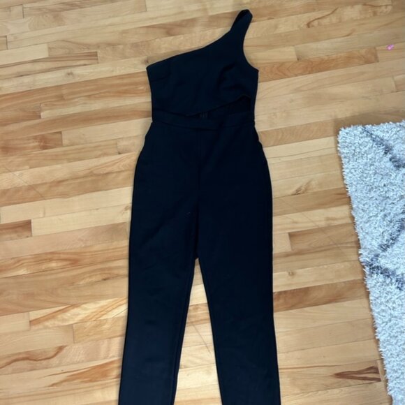 One shoulder jumpsuit - Picture 1 of 4